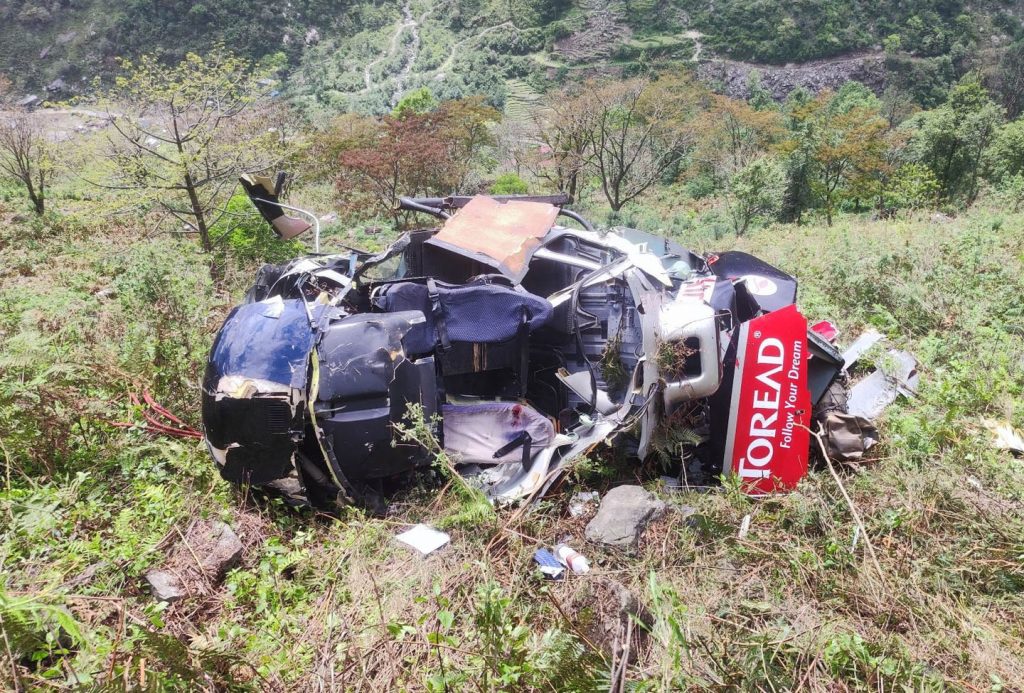 सिम्रिक एयरको हेलिकप्टर दुर्घटनामा एक जनाको मृत्यु