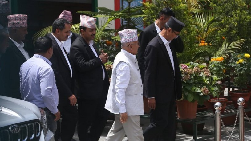 पूर्वप्रधानमन्त्री माधवकुमार नेपाल विशेष अदालतमा उपस्थित