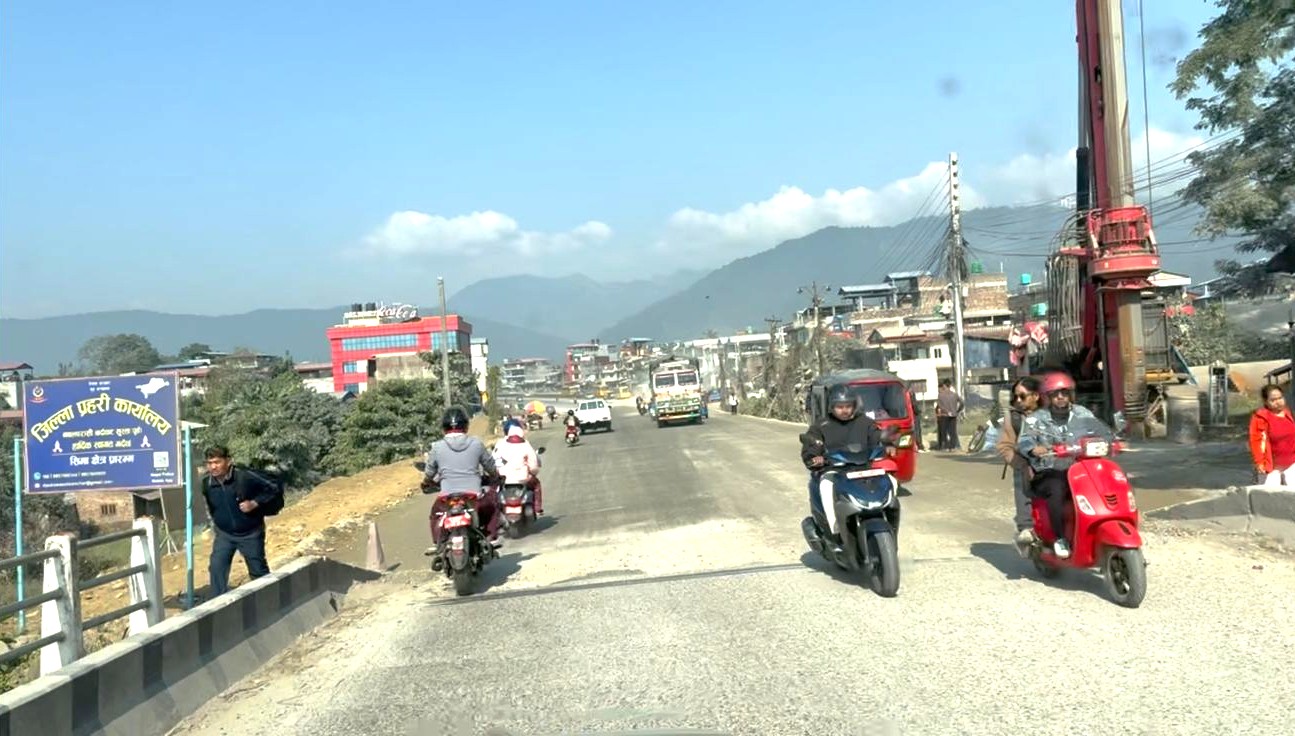 नारायणी पुलमा मङ्सिर ५ र ६ गते राति ५ घण्टा गाडी चलाउन रोक