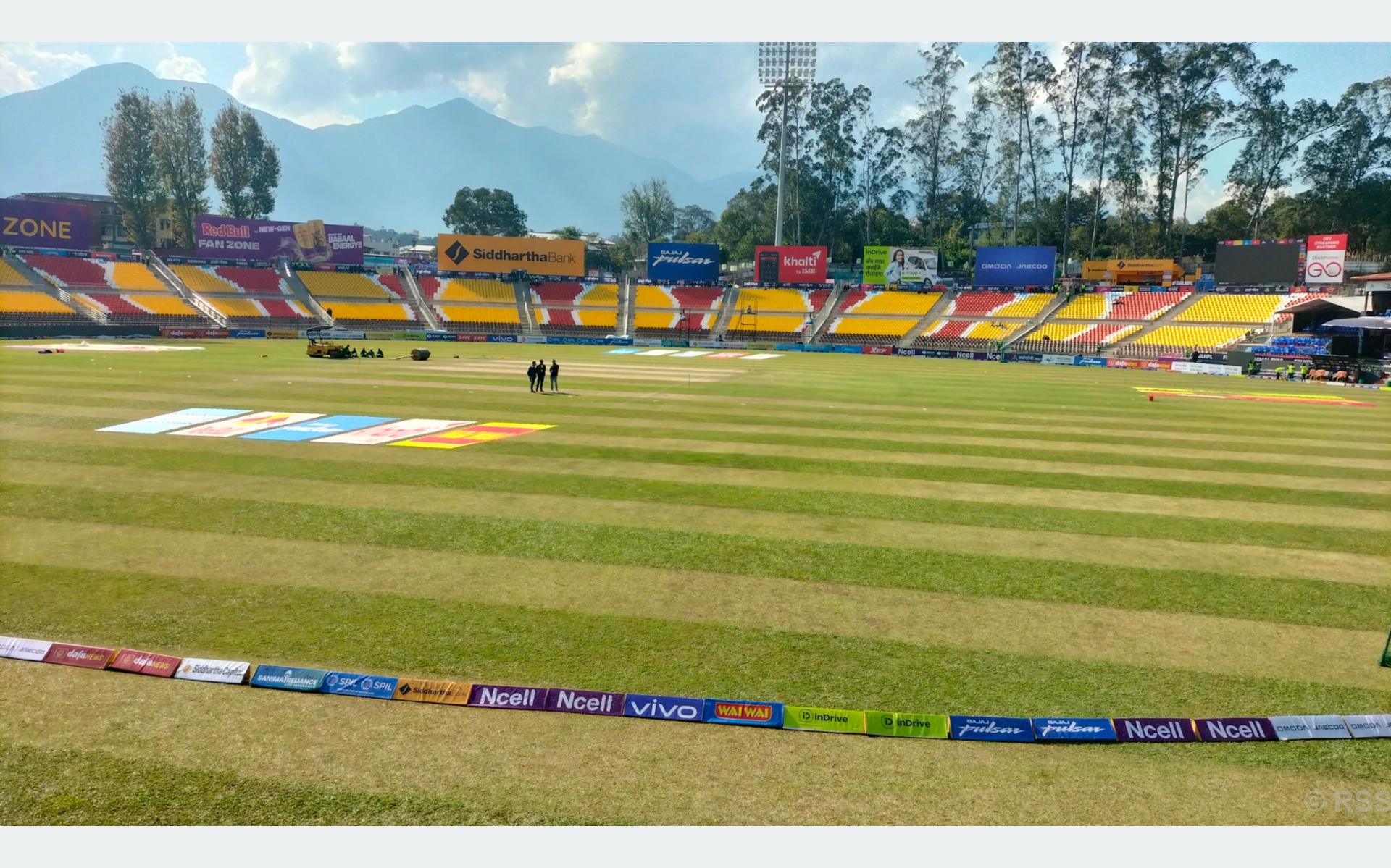 एनपिएल : ‘बलिङ’ मा नेपाली र ‘ब्याटिङ’ मा विदेशी खेलाडी चम्किए