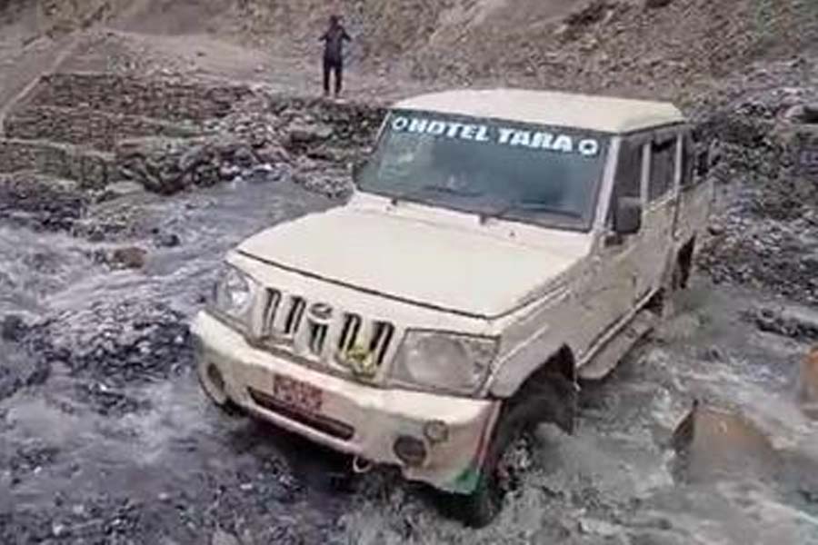 मुस्ताङ-डोल्पा सडक १० दिनदेखि अवरुद्ध