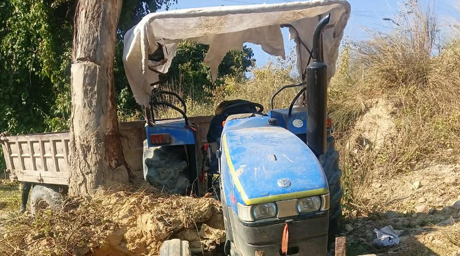 मकवानपुरमा ट्याक्टर दुर्घटना हुँदा ३ जनाको मृत्यु, १९ घाइते