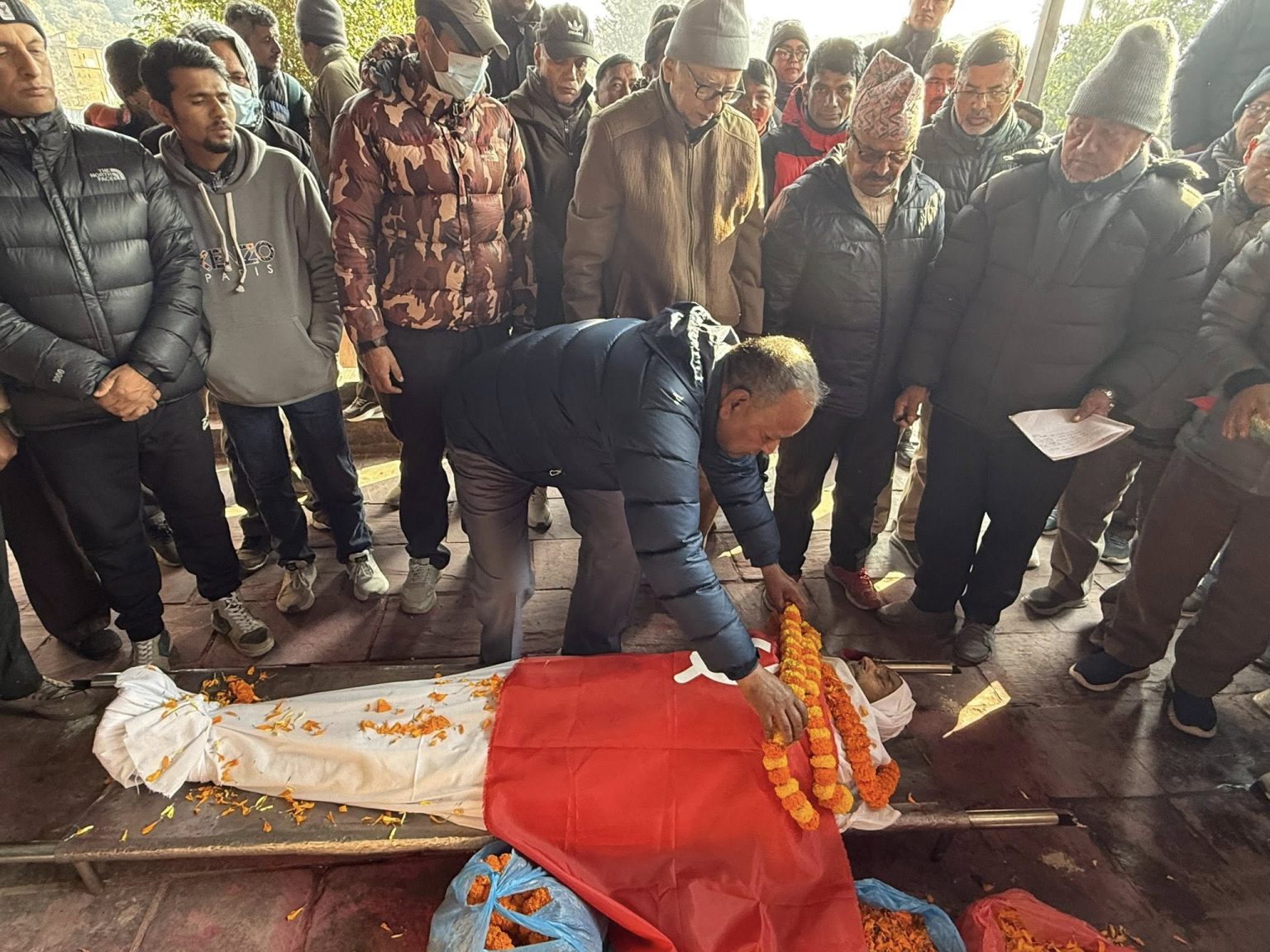 क्रान्तिकारी कम्युनिस्ट पार्टी नेपालद्वारा ओलीप्रति श्रद्धाजली अर्पण