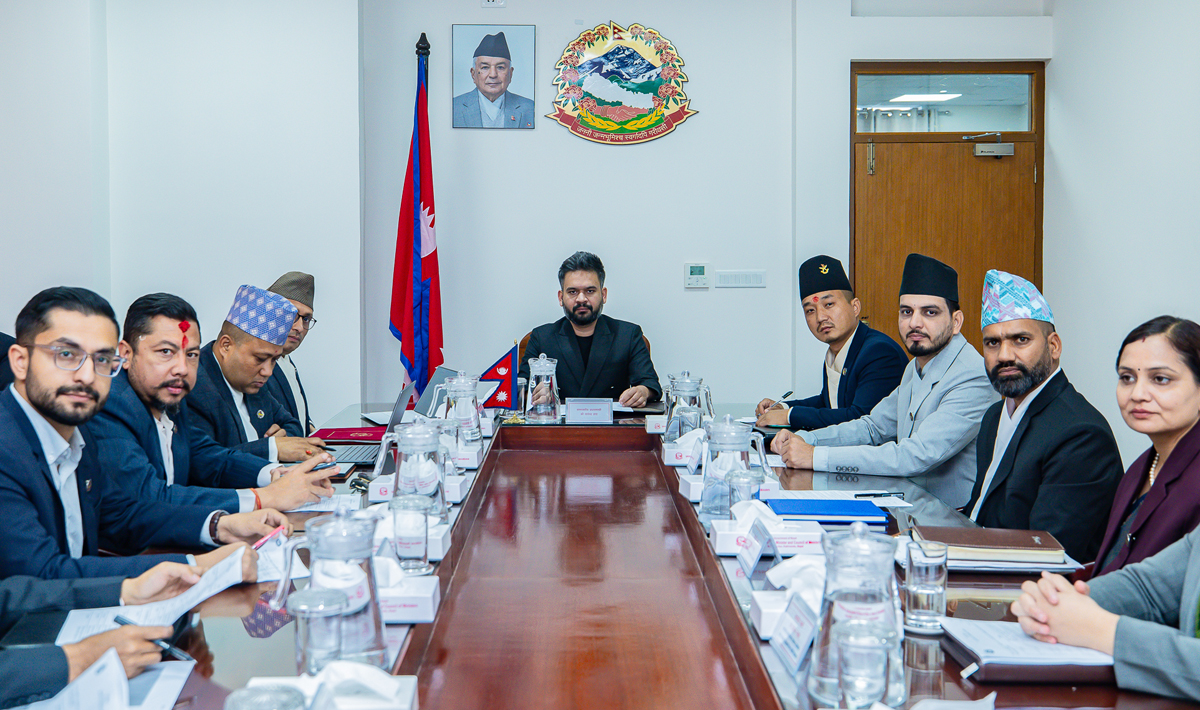 सरकारी कार्यालय र शैक्षिक संस्थामा शनिबार र आइतबार बिदा दिने सरकारको निर्णय