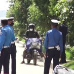 ट्राफिक कारबाहीबाट १८ लाख ८१ हजार राजस्व सङ्कलन